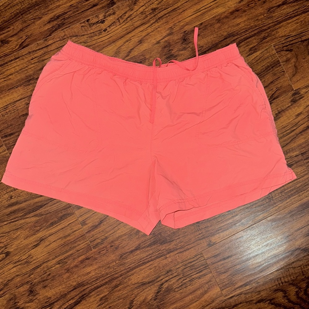 Columbia Shorts